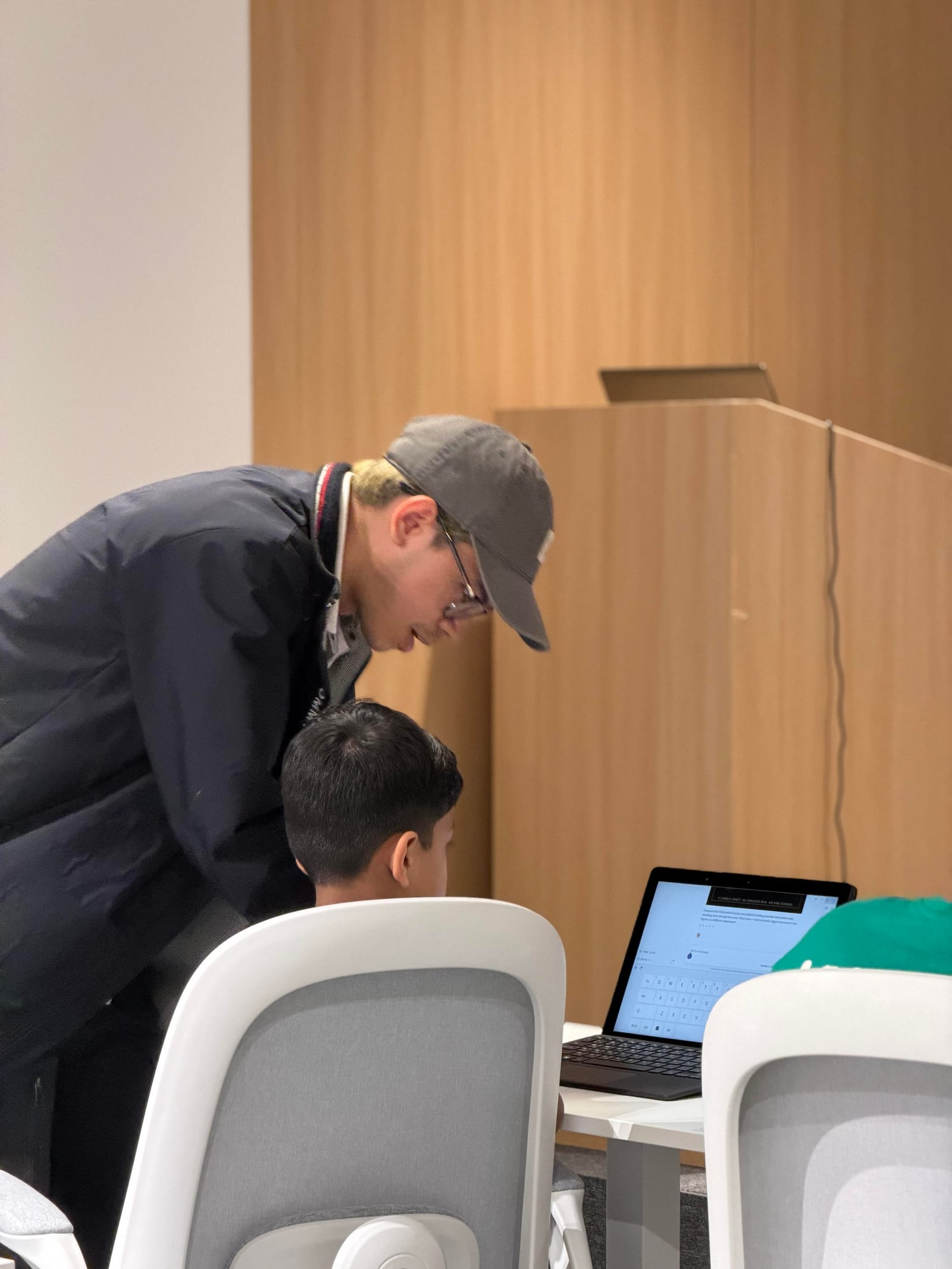 Instructor guiding students during a live session